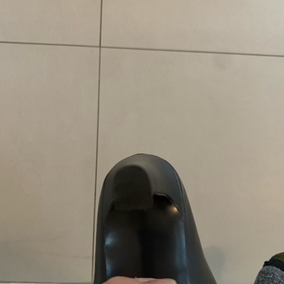 Chocolate brown booties - Picture 6 of 6